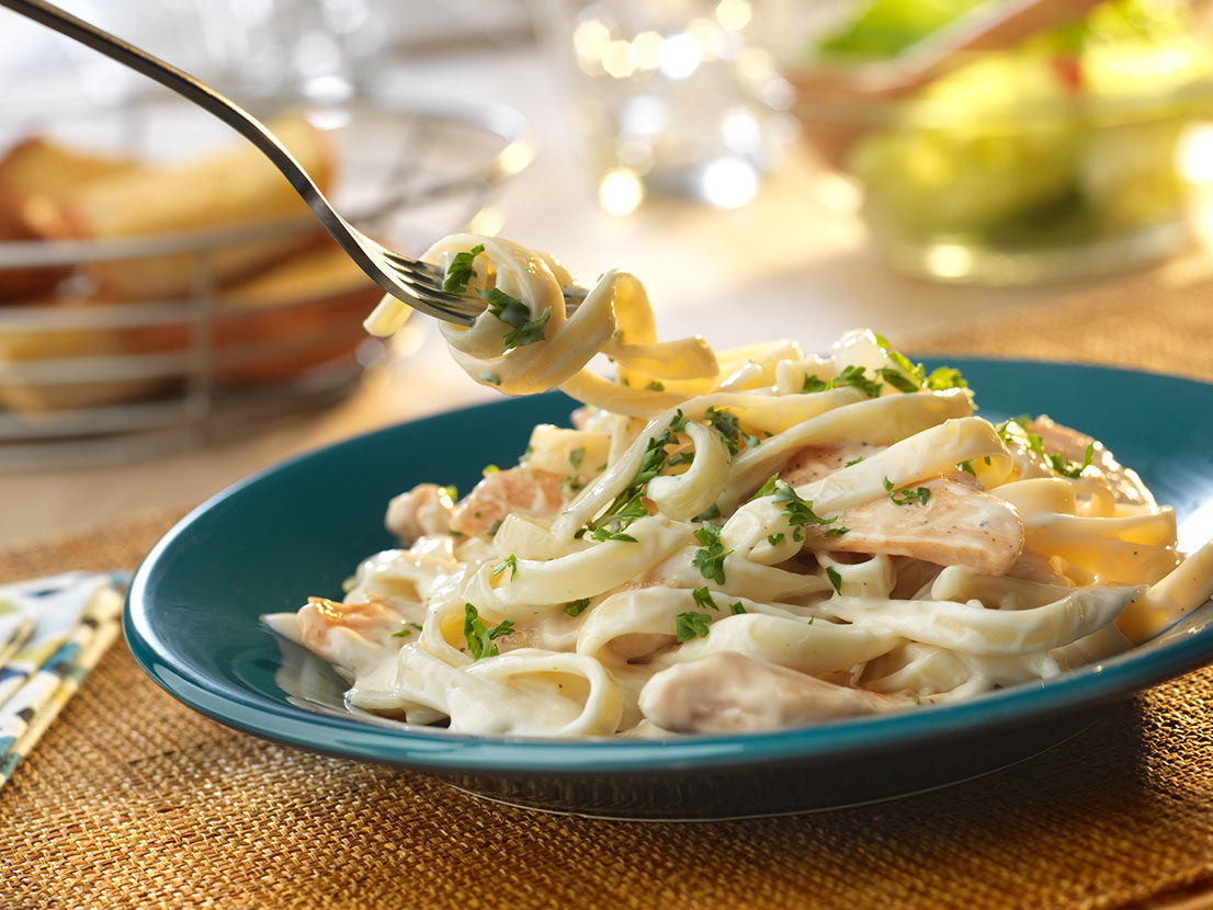Serving of Quick & Easy Chicken Alfredo recipe using Prego® Roasted Garlic Parmesan Garlic Sauce